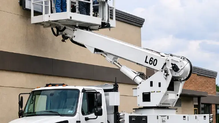 Sign and Print Company With Reported $390K SDE